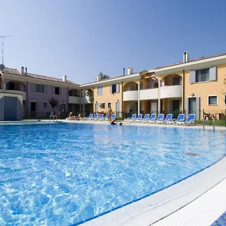 Daire Camp With Swimming Pool - Beahost Bibione