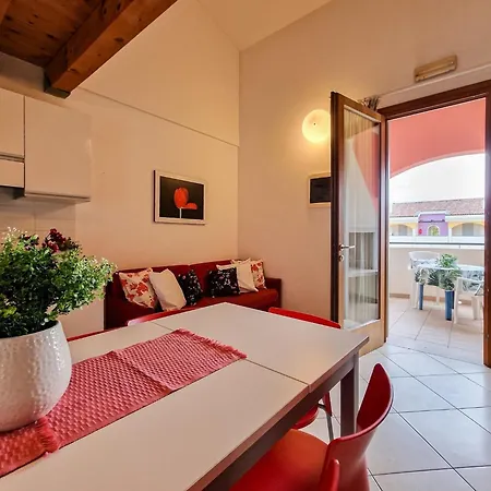 Two-level For Eight Guests With Terraces Daire